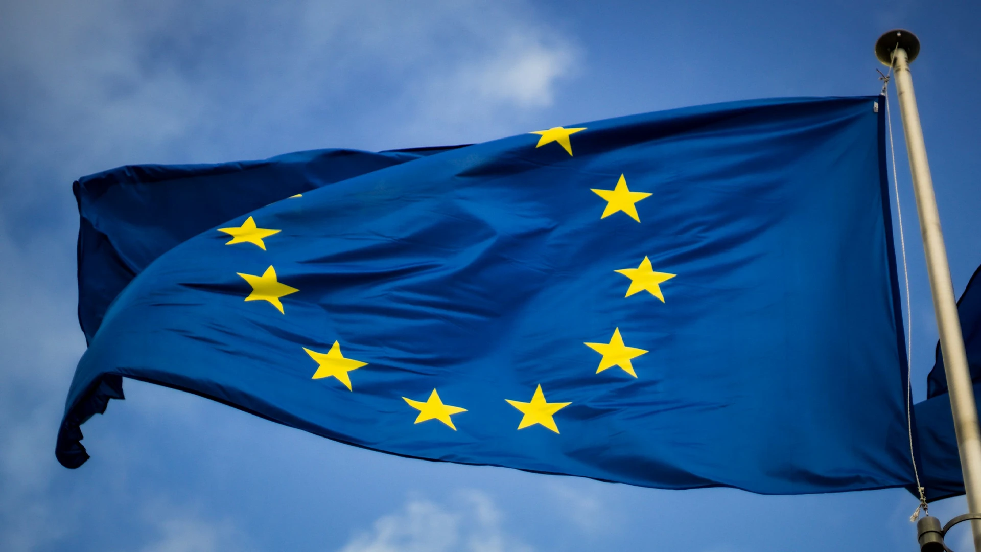 Immagine di copertina: Chi ha venduto più auto in Europa a febbraio 2025