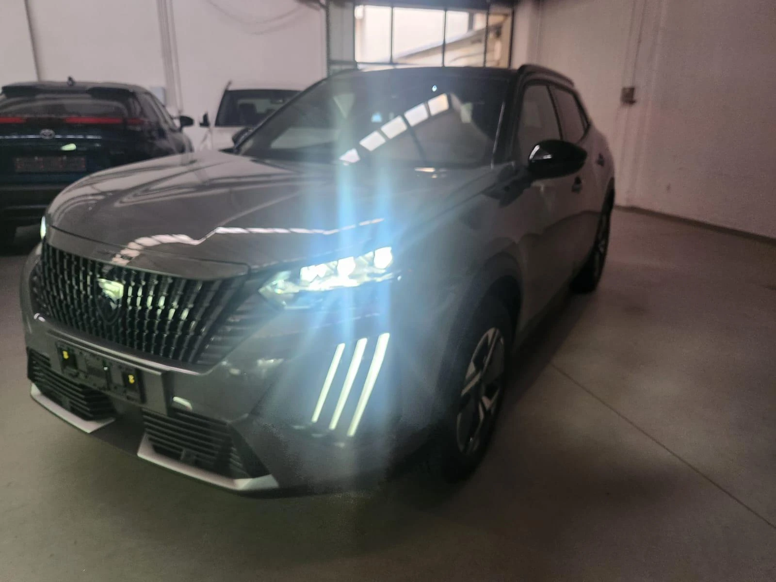 PEUGEOT 2008