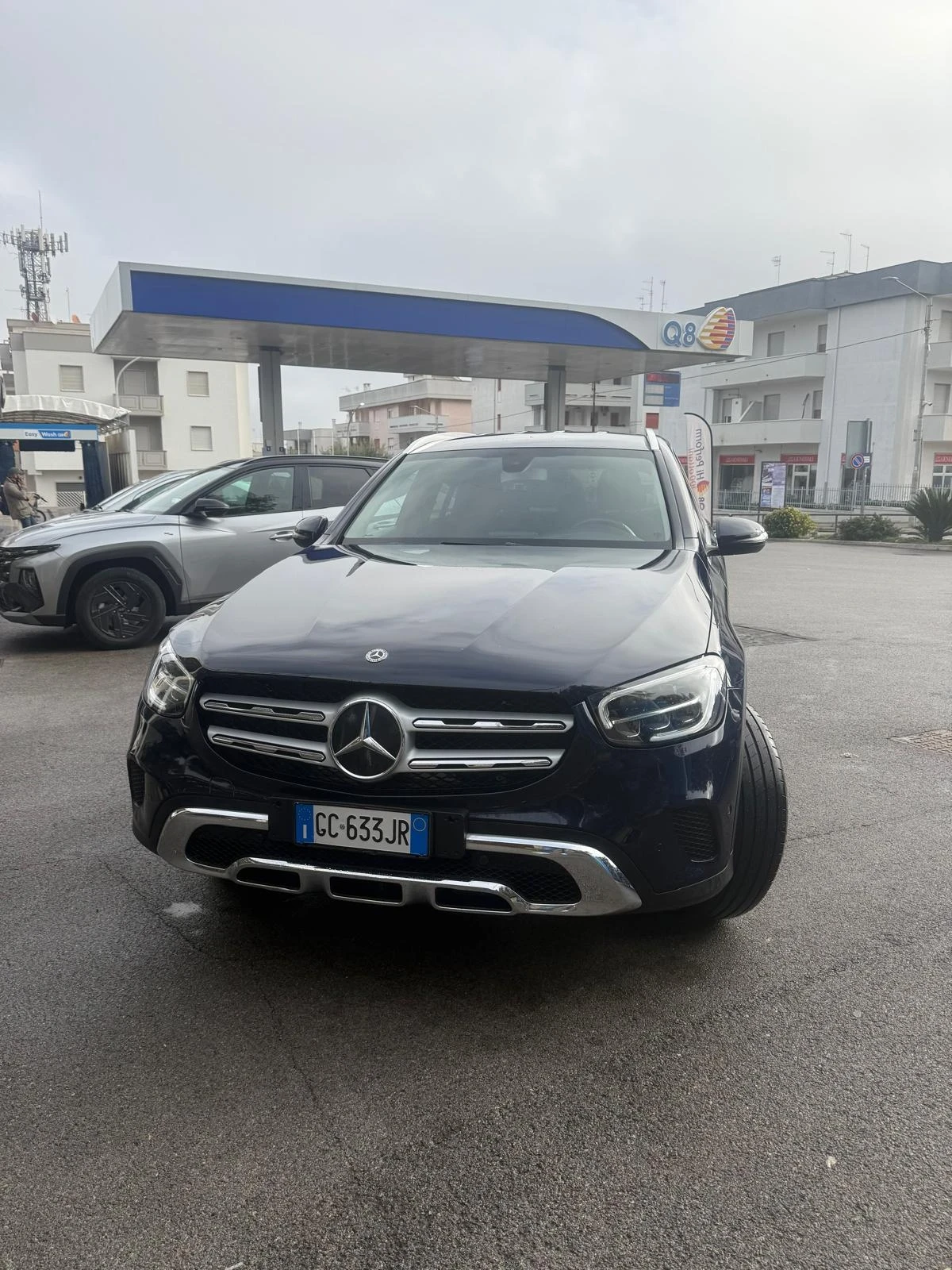 MERCEDES-BENZ GLC