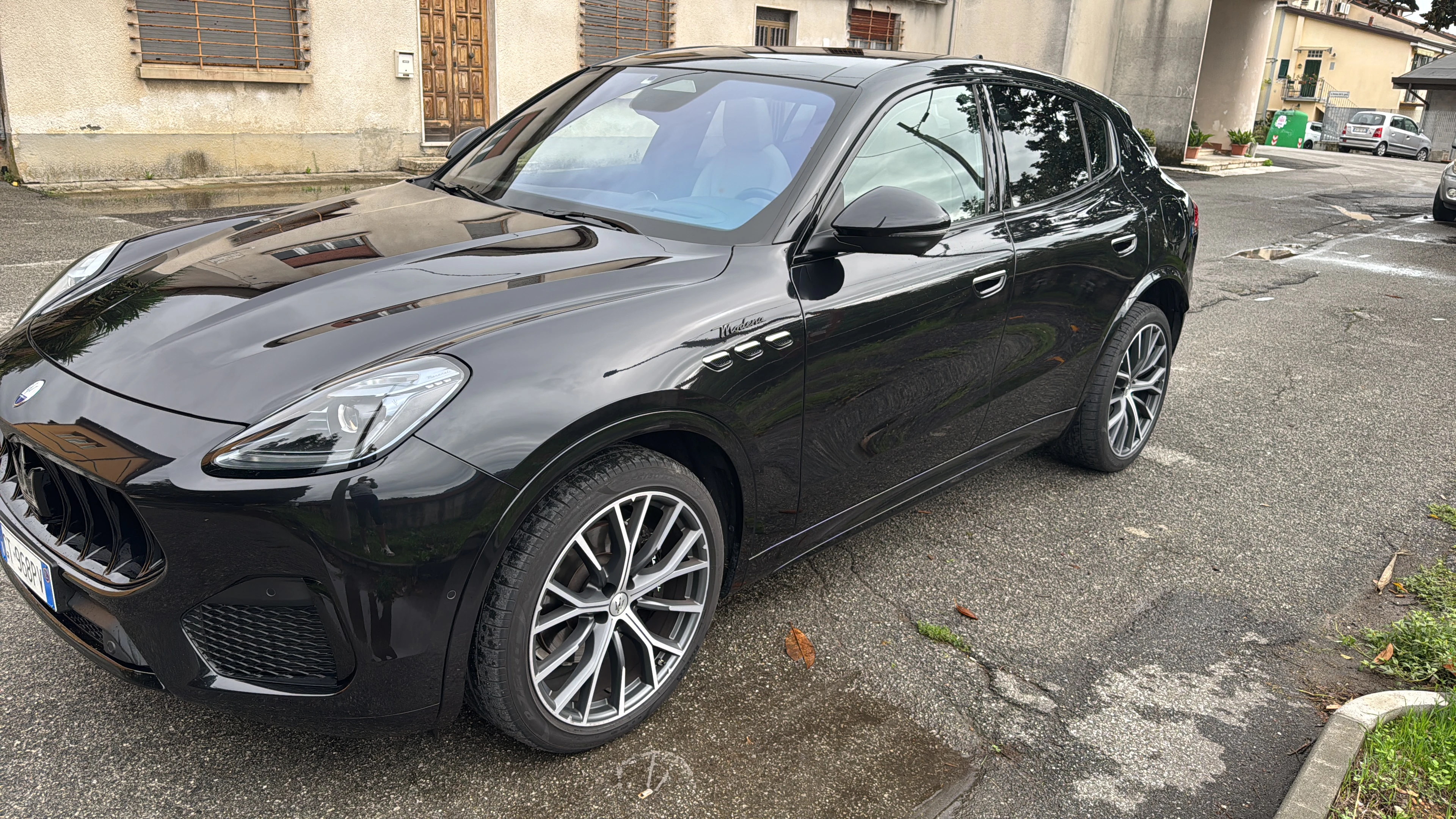 MASERATI Grecale