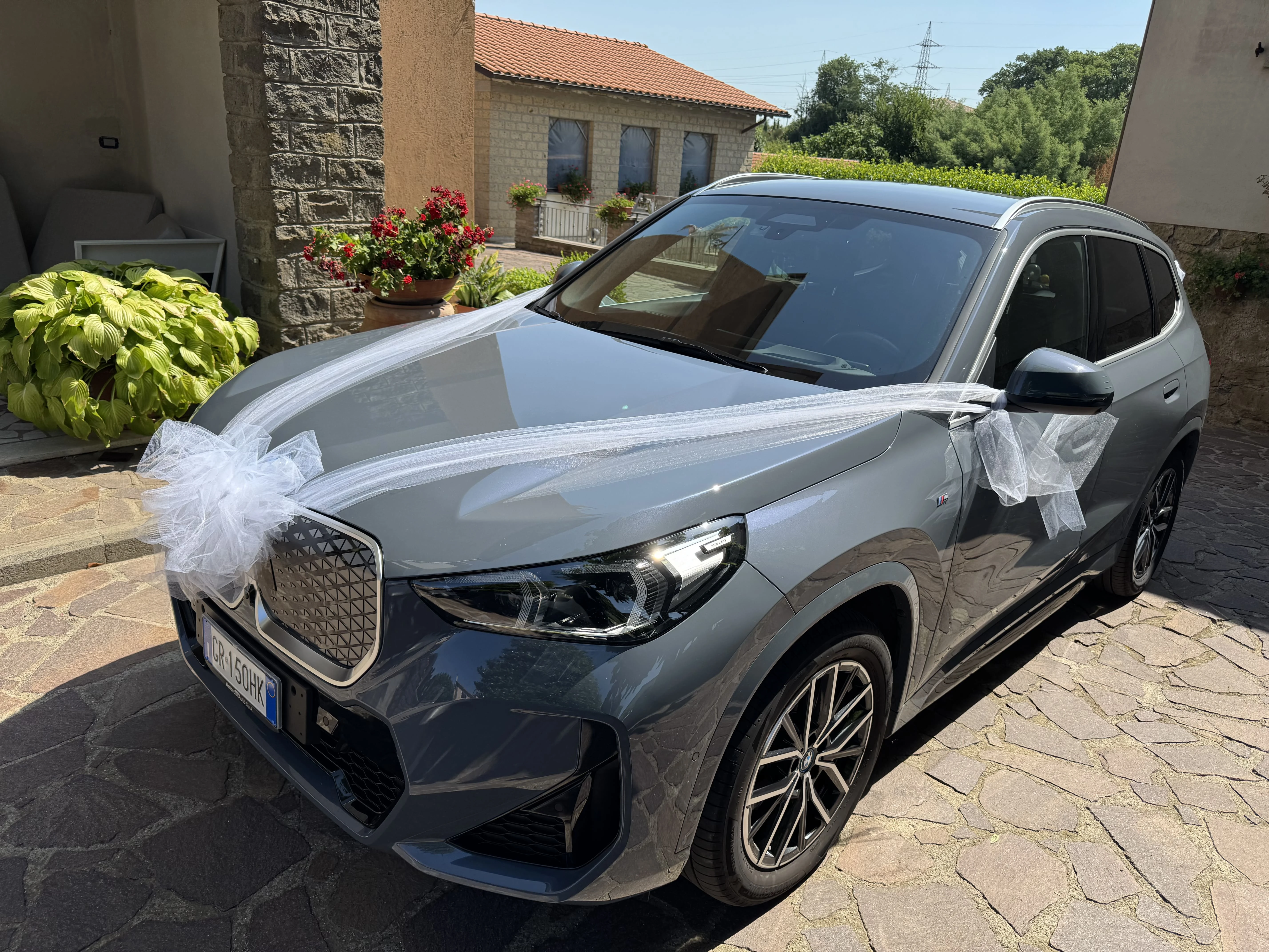 BMW iX1