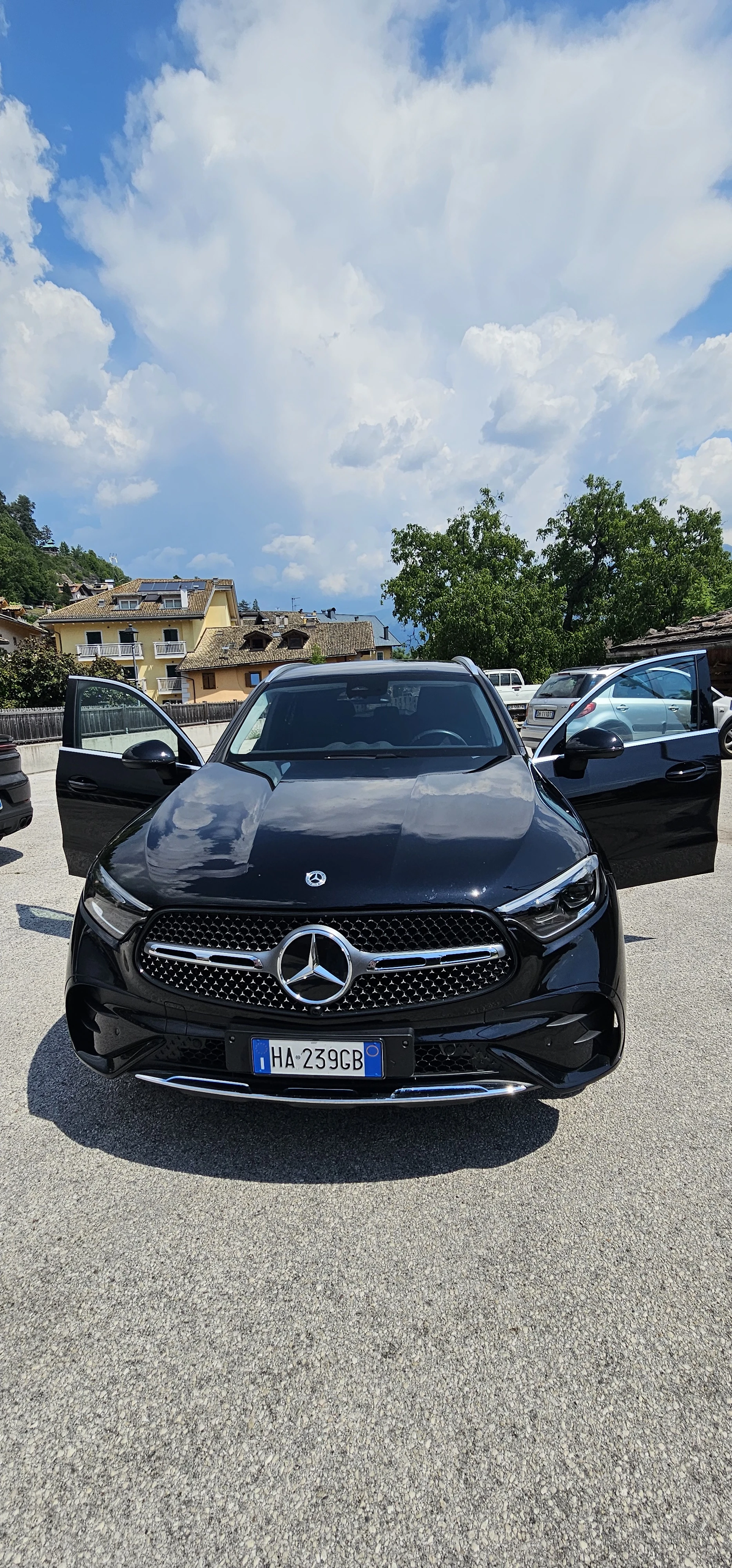 MERCEDES-BENZ GLC