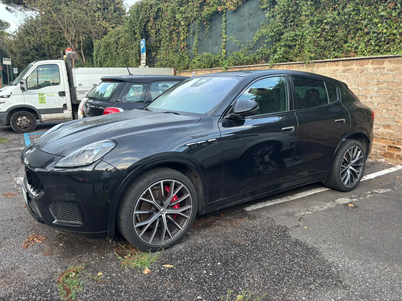MASERATI Grecale
