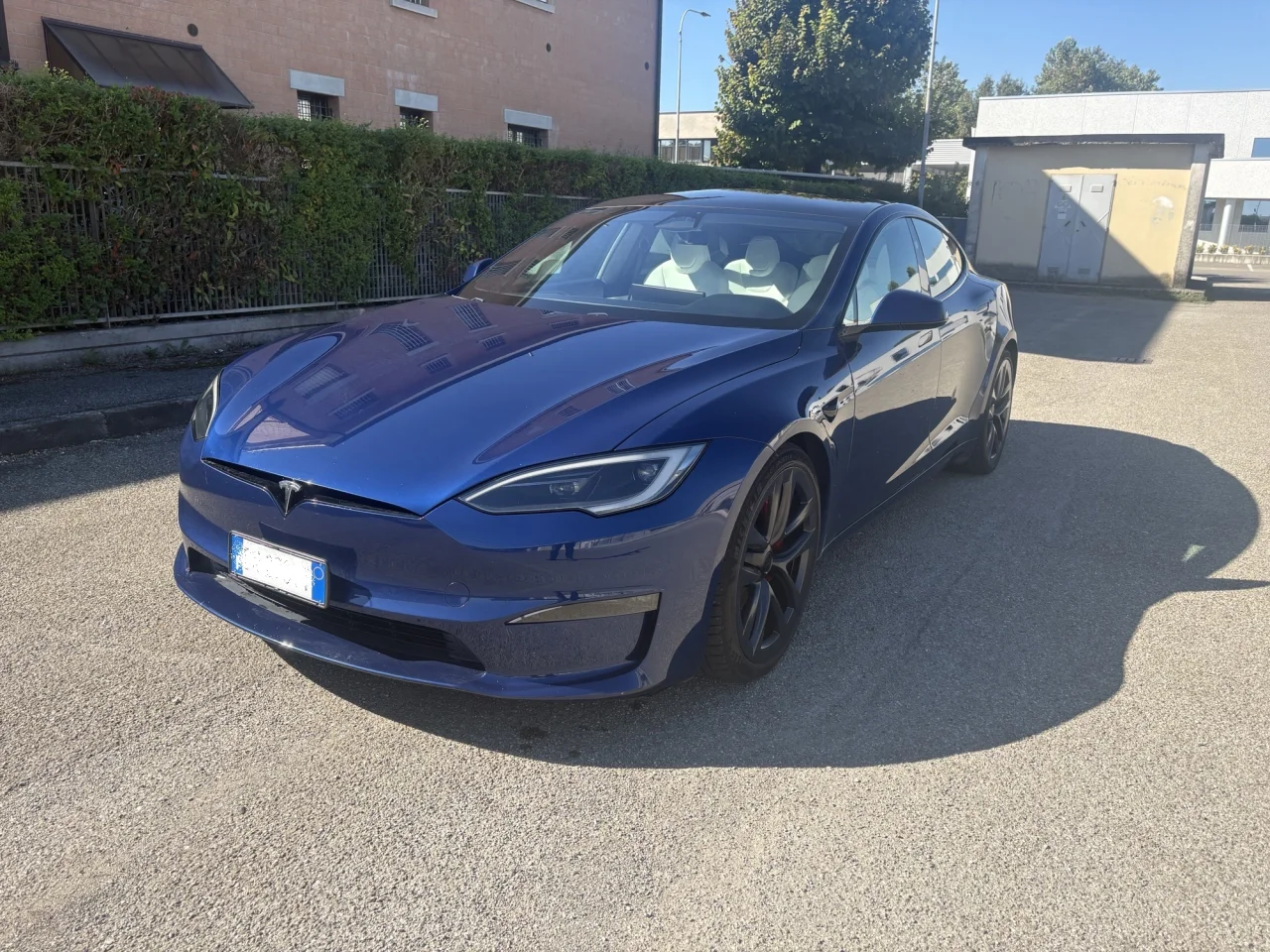 TESLA Model S